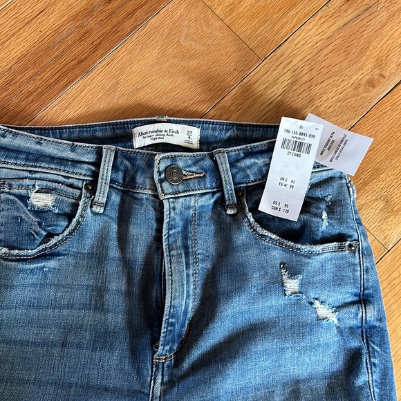 Abercrombie & Fitch jeans - Picture 2 of 4